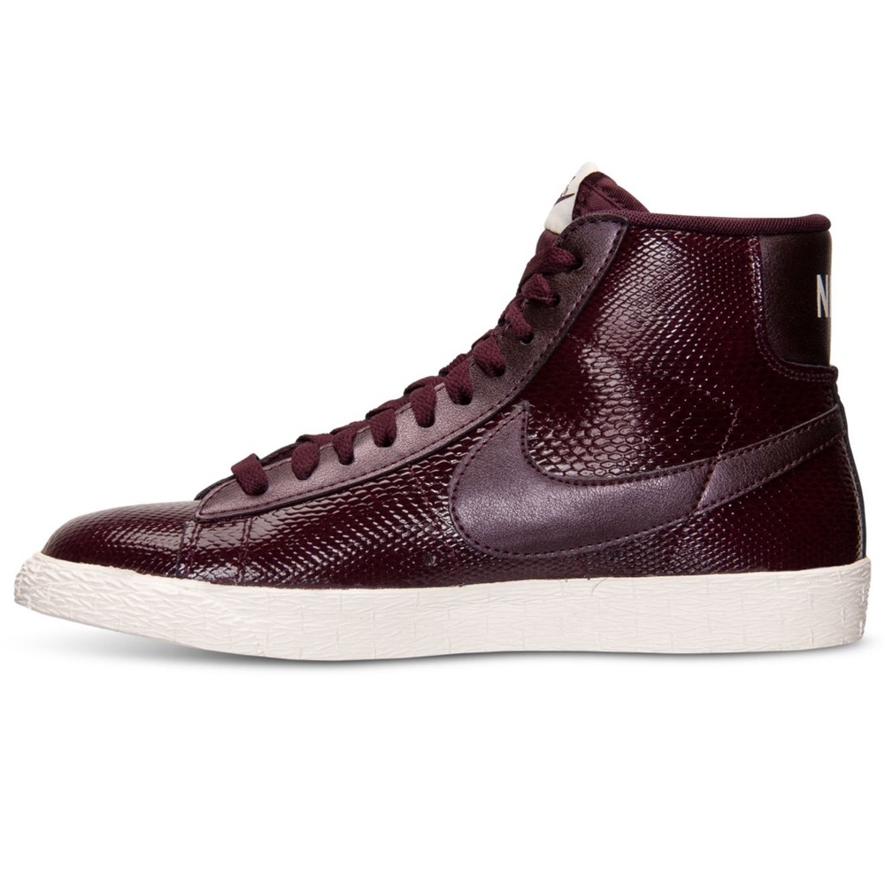 Nike blazer mid vintage burgundy sneakers